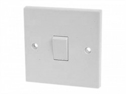 Dencon 1 Gang 2 Way Switch 10 Amp 4402NB