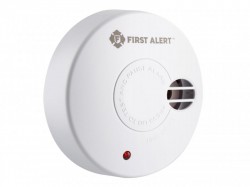 First Alert SA300UK Ionisation Smoke Alarm with 9V Battery