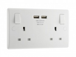 Masterplug Switched Socket 2-Gang 13A with 2 x USB Ports